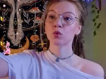 lyra_thenymph on Chaturbate