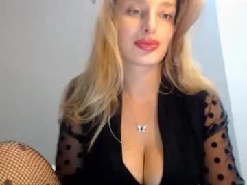 marilyndevilish — #feminine #naturale #blonde #bignaturaltits #lovenselush