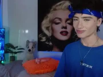 maxiy_001 — GOAL: CUM SHOW [877 tokens remaining] cum #dance #ass #colombian #latino #gay #18