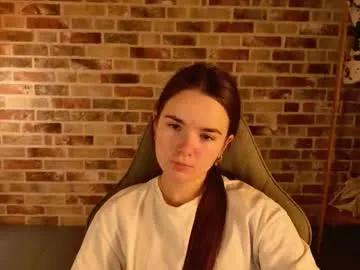 maybloom_ — GOAL: Colseup lip balm [50 tokens remaining] Hi #longhair #brunette #shy #nonude #new