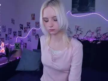 megan_chan — GOAL: shake boobs [55 tokens remaining] Welcome to my room! #shy #skinny #18 #cute #lovense