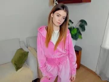mintykisss — Goal: take off my hoodie  .. Hello guys its my third day on CB, my name is Linda, im little #shy #teen #new #young #18 [65 tokens remaining]