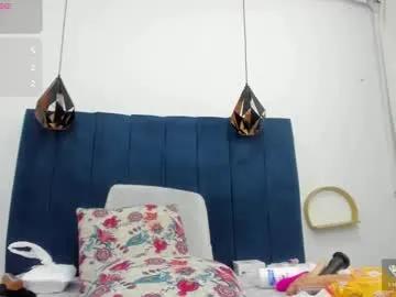 monalinda220 on Chaturbate