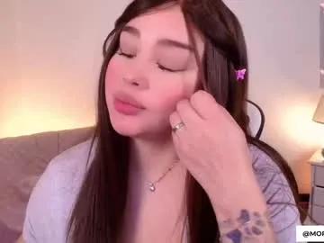 nicolthompsonn on Chaturbate