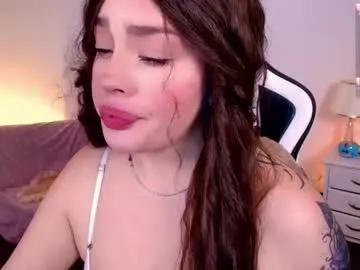 nicolthompsonn on Chaturbate