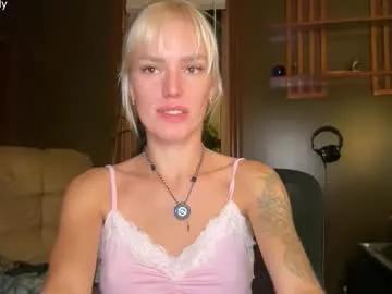 Freechat ohbabykelly on Chaturbate