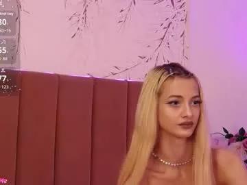 Freechat pinkyspark on Chaturbate
