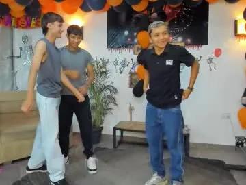 Freechat playhardsex on Chaturbate