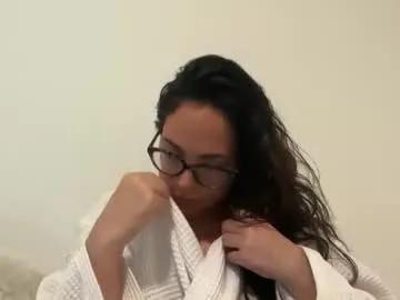 pollyyypocket on Chaturbate