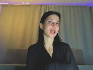 rinacain on Chaturbate