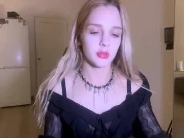 Freechat sailormoon666_ on Chaturbate