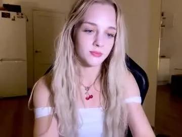 Freechat sailormoon666_ on Chaturbate