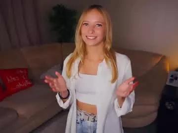 shelleybuss on Chaturbate