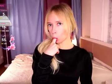 shelleybuss on Chaturbate