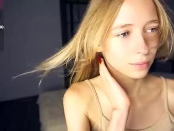 shelleybuss on Chaturbate