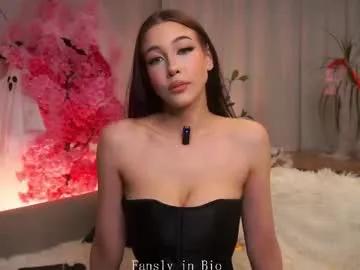 signehinz on Chaturbate