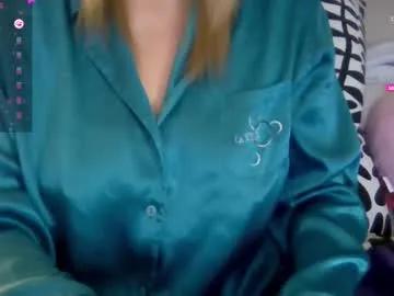Freechat solesticia on Chaturbate