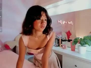 sophie_smitt — GOAL: full dildo missionary [182 tokens remaining] Welcome to my room, fuck my tight pussy my man #18 #skinny #cute #petite #latina