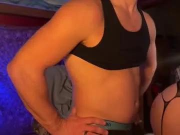 straightishd on Chaturbate