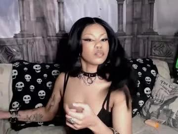 Chaturbate suedebones is Freechat suedebones — ; ... ? #goth #ebony #hairy #bignipples #heels