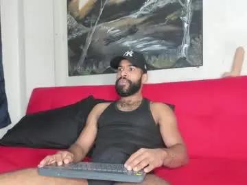 Freechat sweatyhairypig1 on Chaturbate