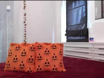 thaidream25 on Chaturbate