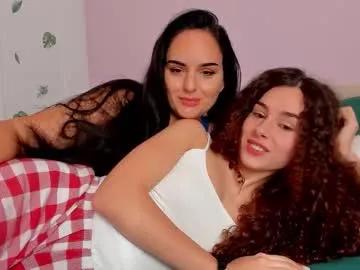 twoistrouble_ on Chaturbate