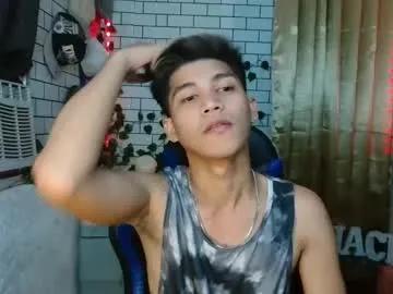 Freechat urcutefucking_asianboy on Chaturbate