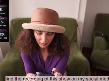 venus_in_jeans on Chaturbate