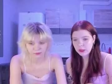 vivy_ — kitchen time !! Goal : Flour -covered butt. time for buns  !    !  #bigass #lesbian #18 #lovense #blonde [287 tokens remaining]