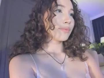yours_meyy on Chaturbate