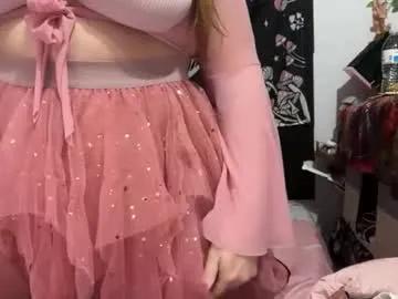Freechat yourthickgingergoddess on Chaturbate