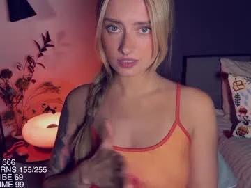 yvie_ on Chaturbate