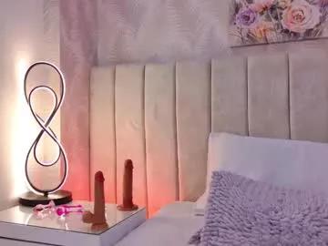 zoe_stargb — GOAL: squirt game [148 tokens remaining] Welcome to Zoe's pleasures  #ebony #dp #atm #messy #flexible