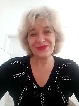 52MiaLove02 on StripChat