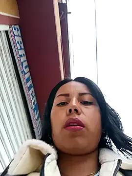 _andrea30 — Take off my bra, bouncing tits