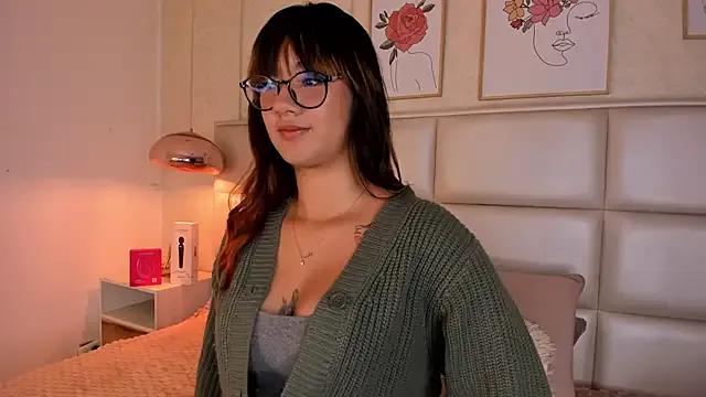 Aily_Yozuko on StripChat