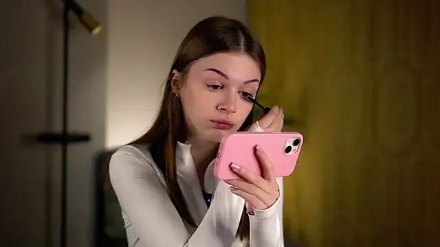 Freechat akumadadrive on StripChat