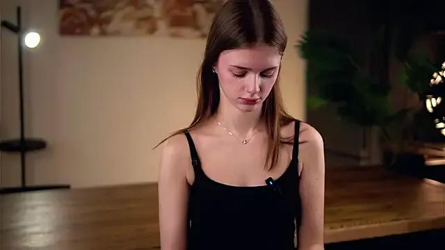 Freechat akumadadrive on StripChat