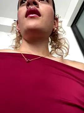 alana15 on StripChat