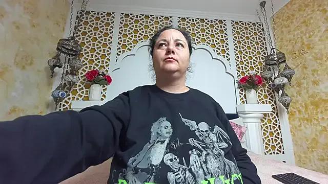 AleshaArabian on StripChat