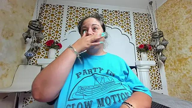 AleshaArabian on StripChat