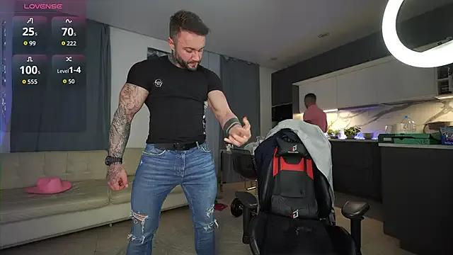 Alex_xxx on StripChat