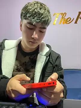 AlexanderCollman on StripChat