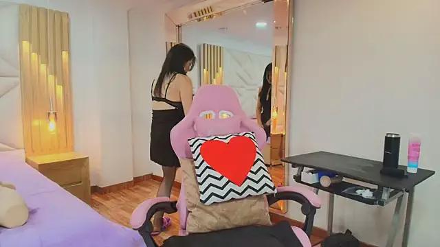 allie_pearl on StripChat