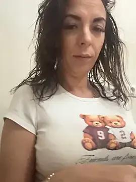Almmaxxxx on StripChat