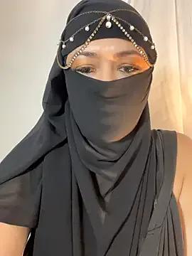 Amyraa_ on StripChat