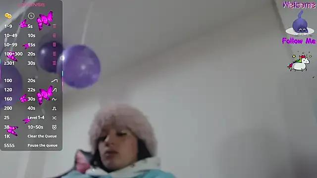 angelie_3 on StripChat