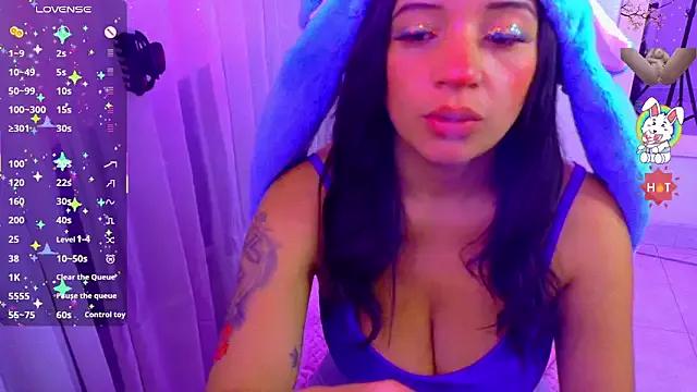angelie_3 on StripChat