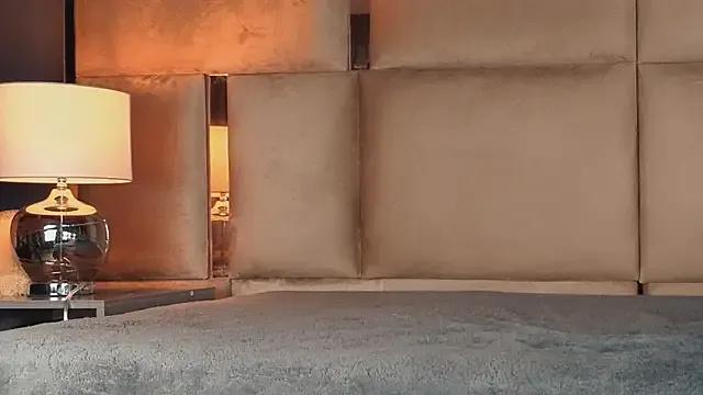 Freechat angelinepossy on StripChat